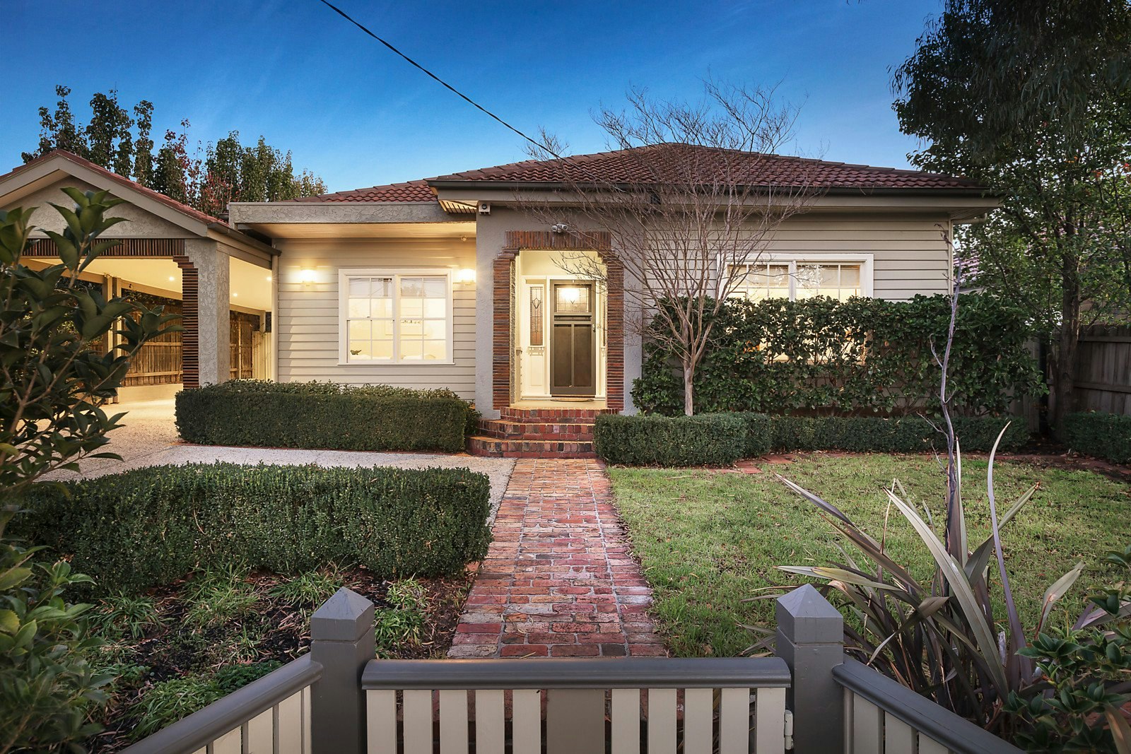 32 Baker Parade, Ashburton, VIC