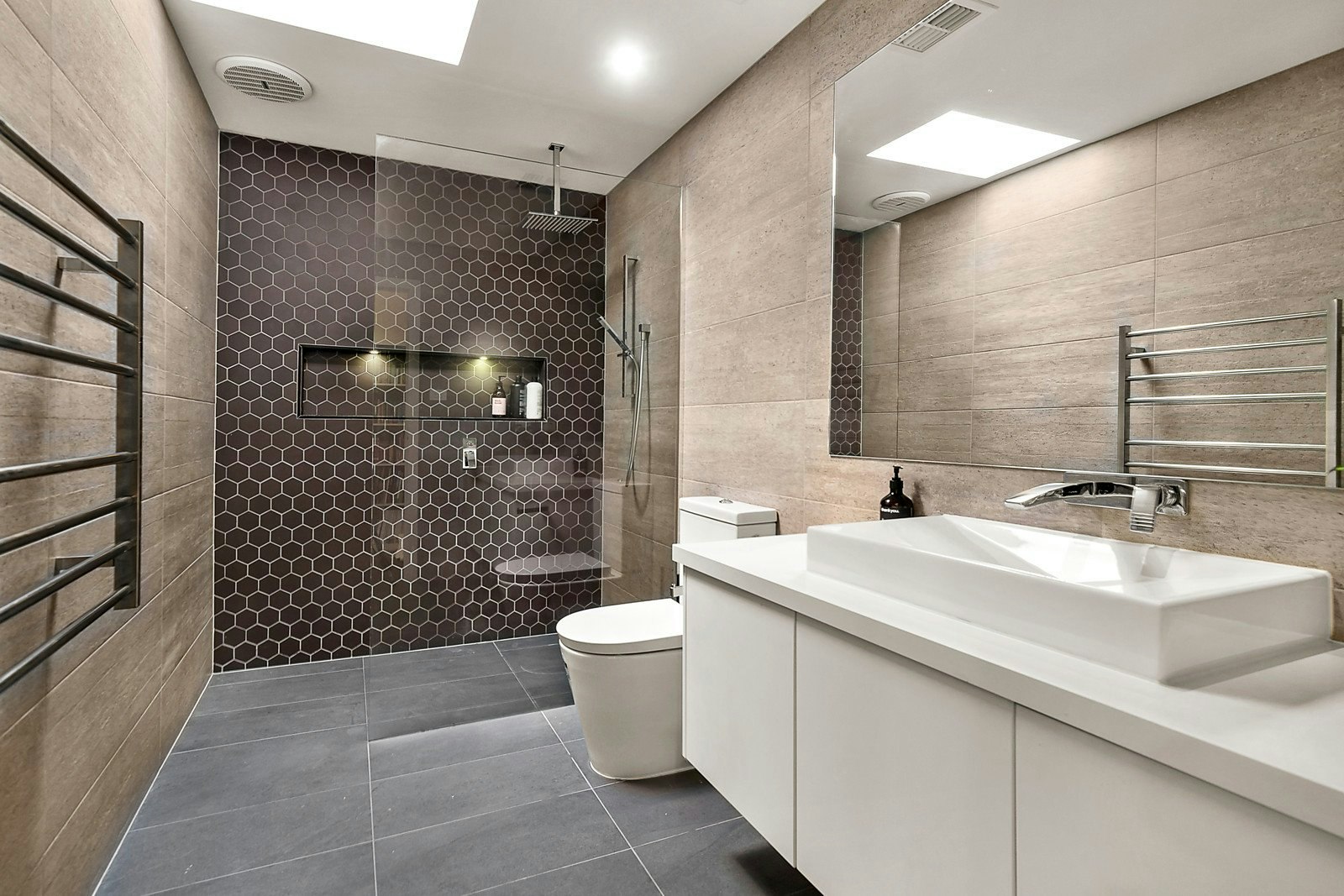 17 Killarra Avenue, Camberwell, VIC