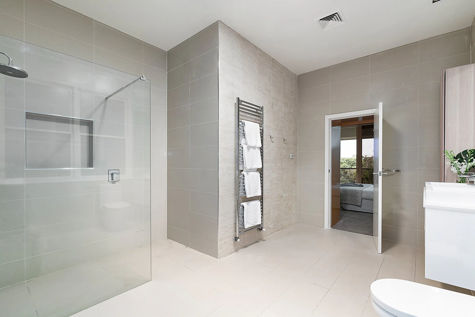 3-5 Edzell Avenue, Toorak, VIC