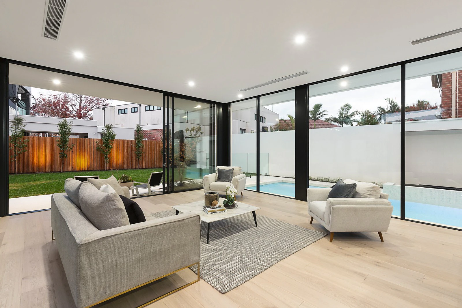 99 Roslyn Street, Brighton, VIC
