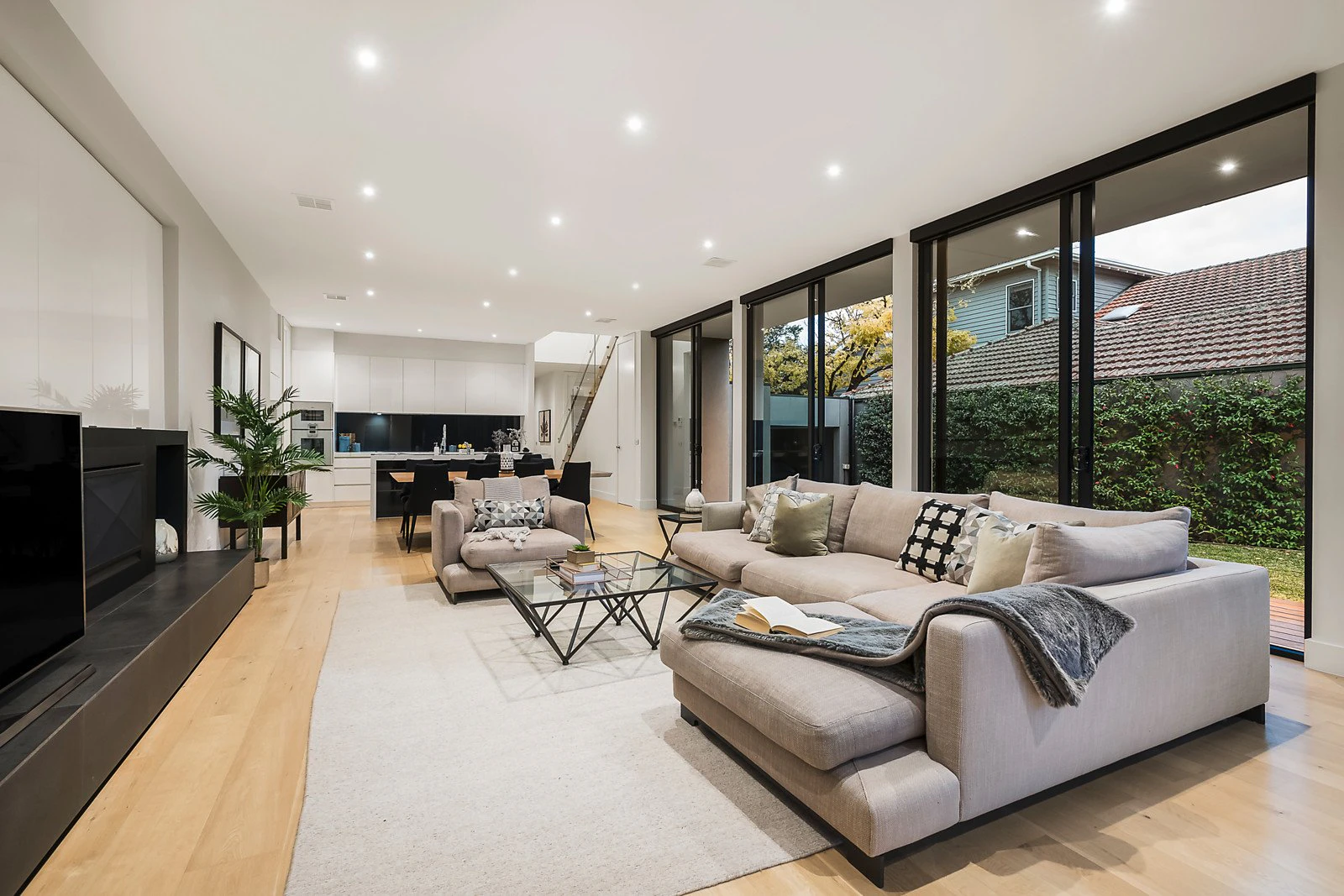 3 Oberwyl Road, Camberwell, VIC