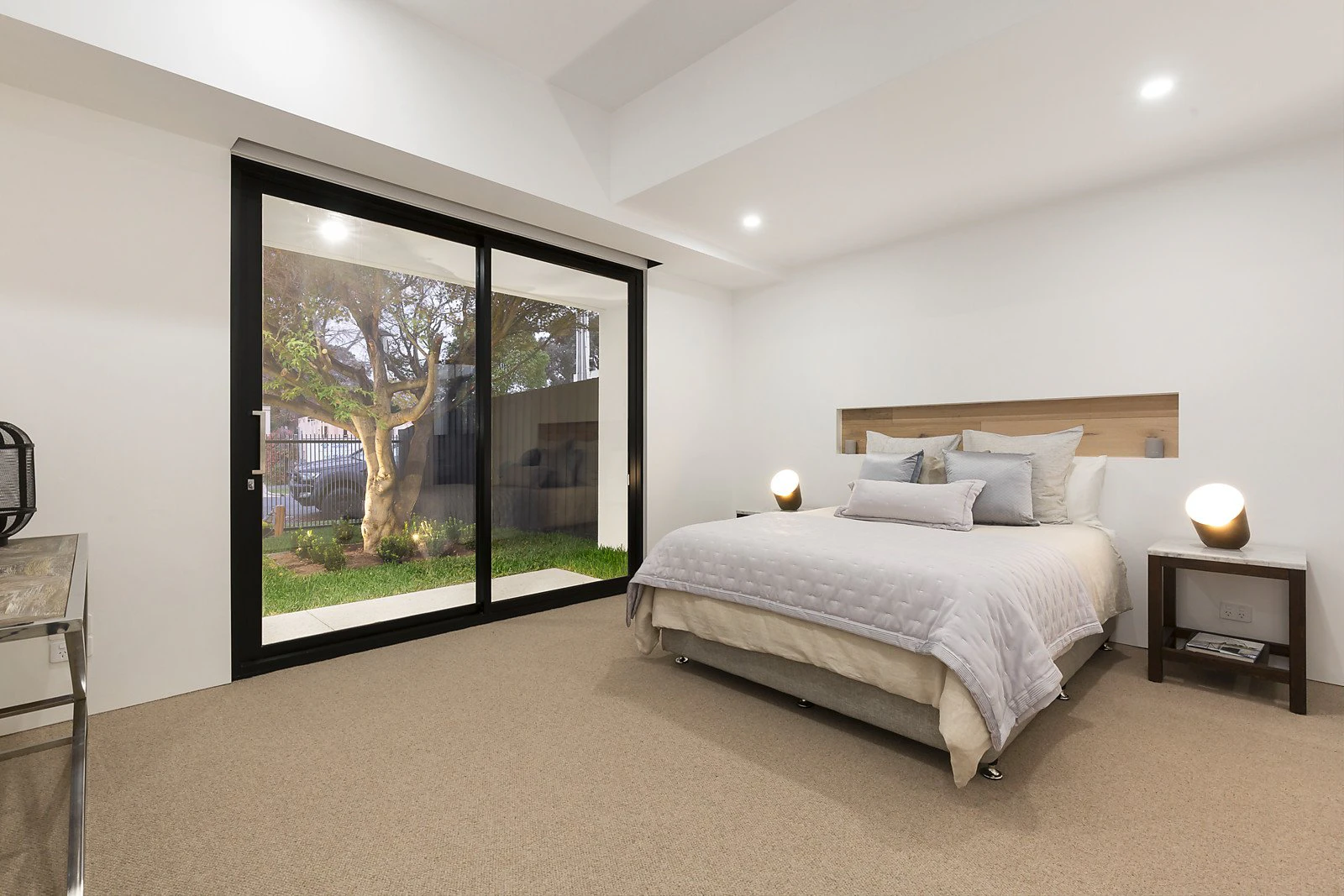 99 Roslyn Street, Brighton, VIC