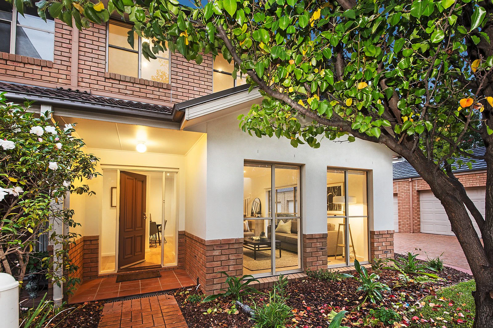 6 Aralee Place, Brighton East, VIC