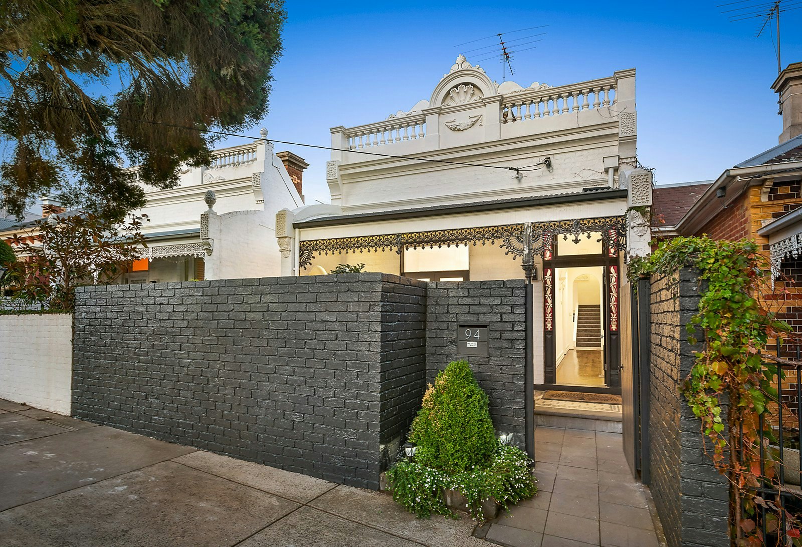 94 Edgevale Road, Kew, VIC