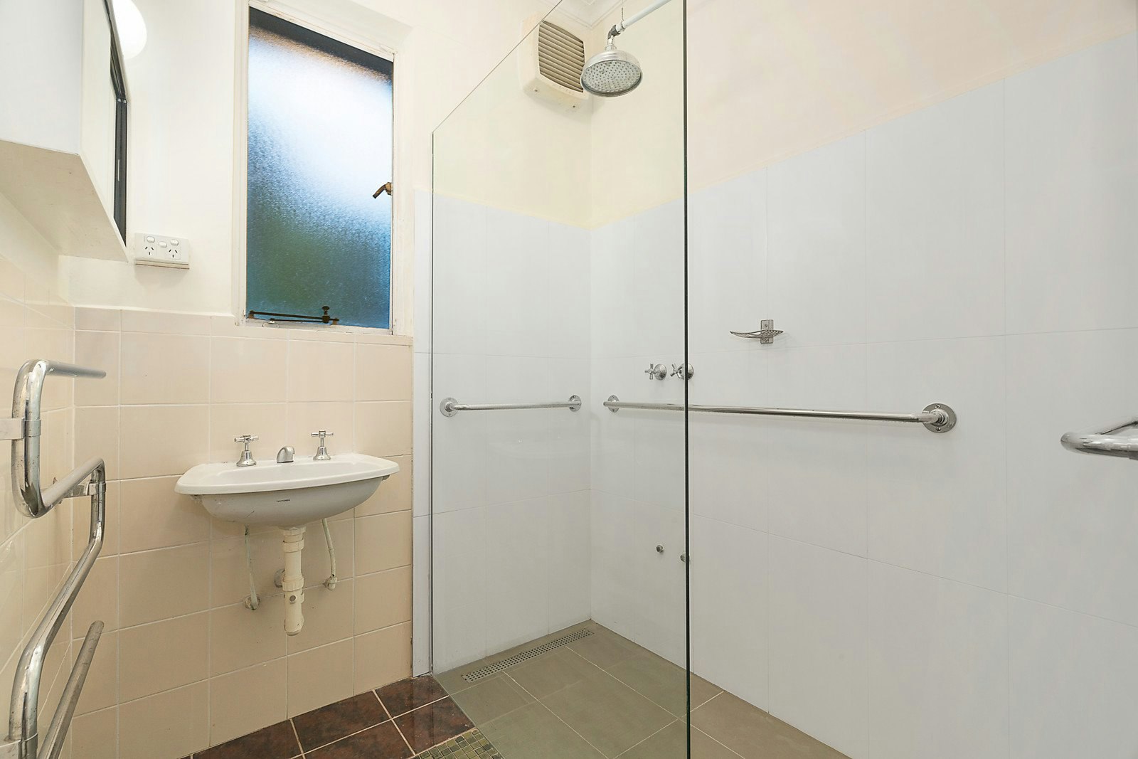 6 Raymond Court, Brighton East, VIC