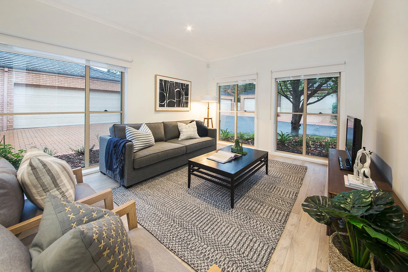 6 Aralee Place, Brighton East, VIC