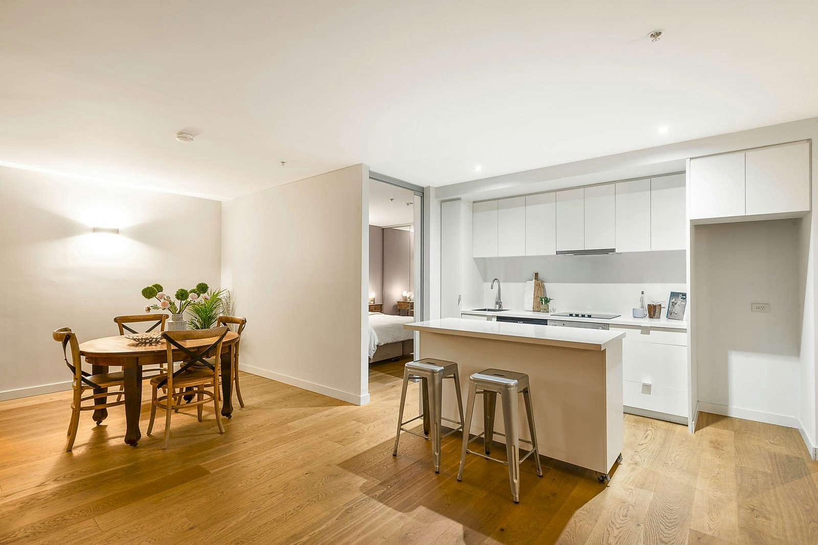 102/25 Pickles Street, Port Melbourne, VIC