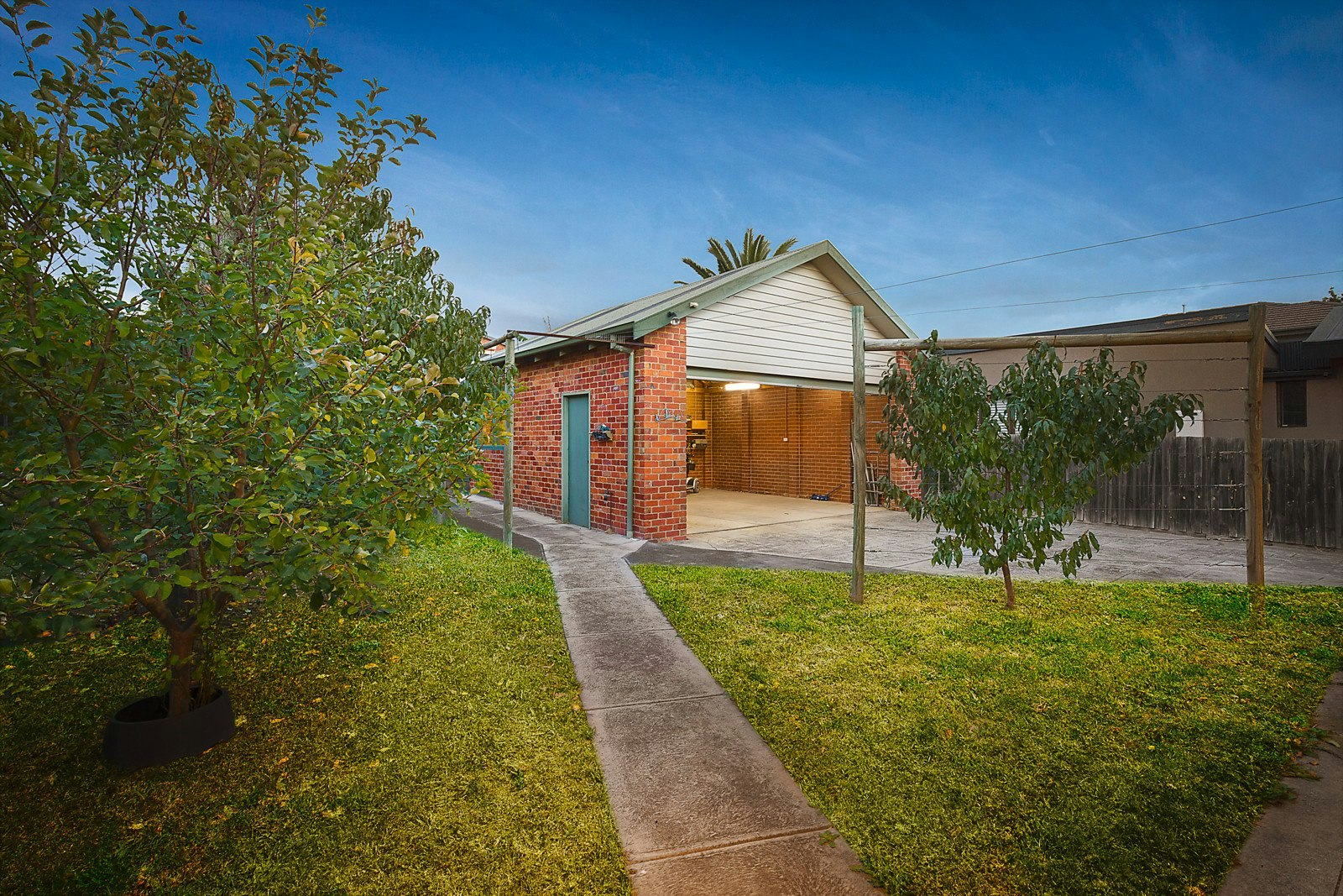 6 Raymond Court, Brighton East, VIC