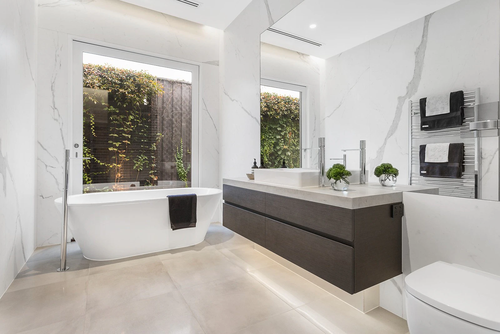 23 Barrington Avenue, Kew, VIC
