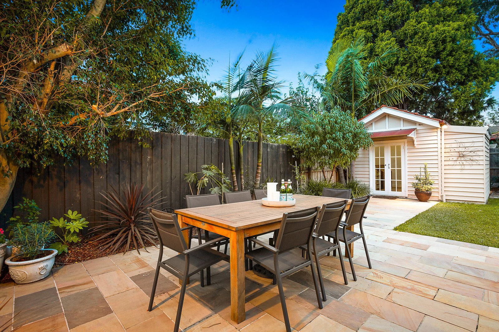 20 Chaucer Avenue, Malvern East, VIC