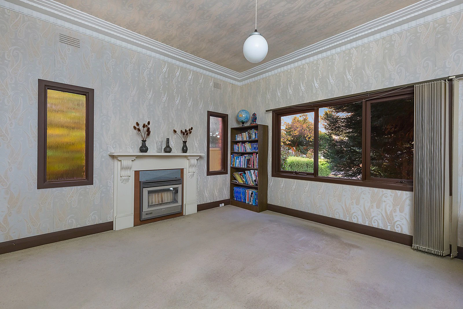 16 Queens Parade, Glen Iris, VIC
