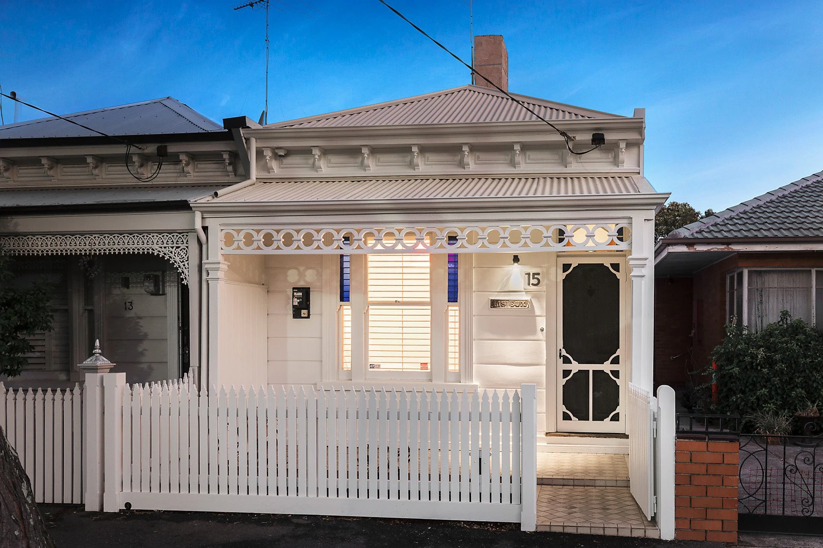 15 O'Grady Street, Albert Park, VIC
