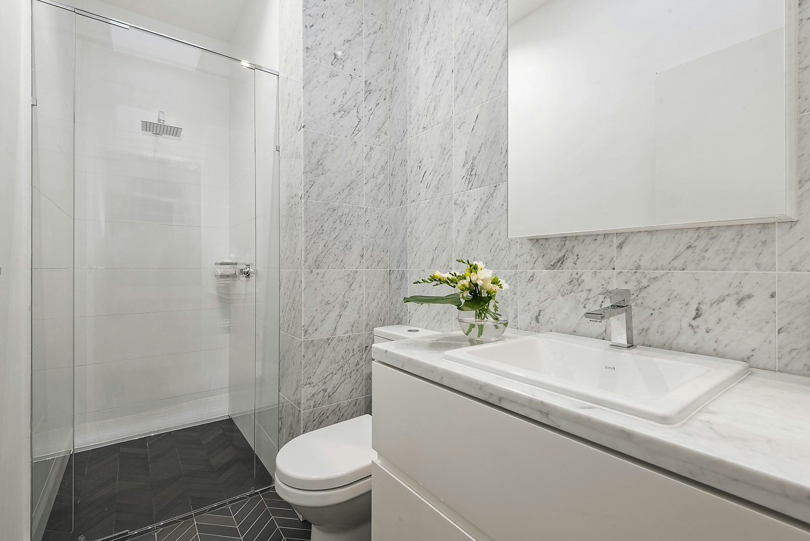 4 Clendon Road, Armadale, VIC