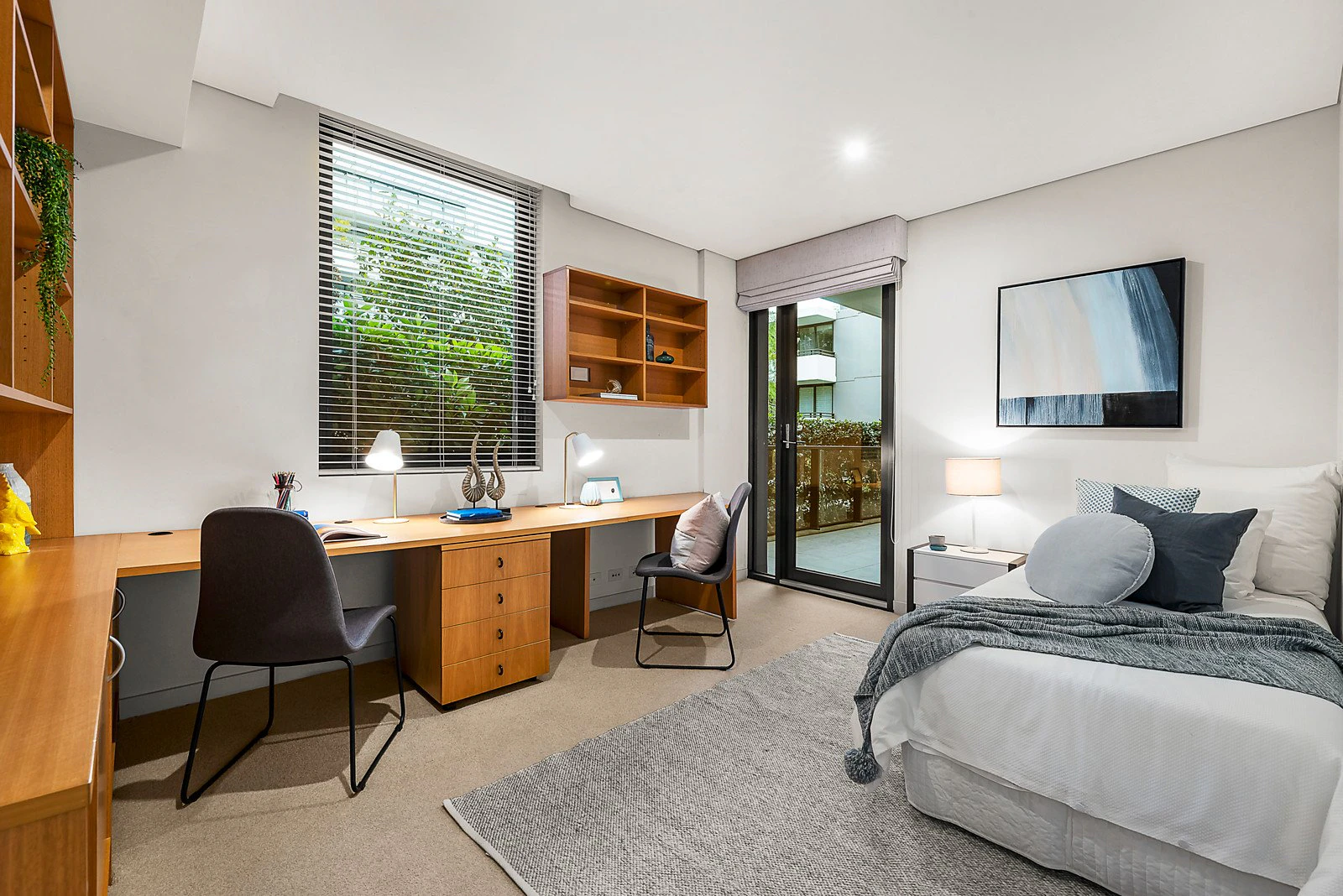 1/53 Chaucer Crescent, Canterbury, VIC