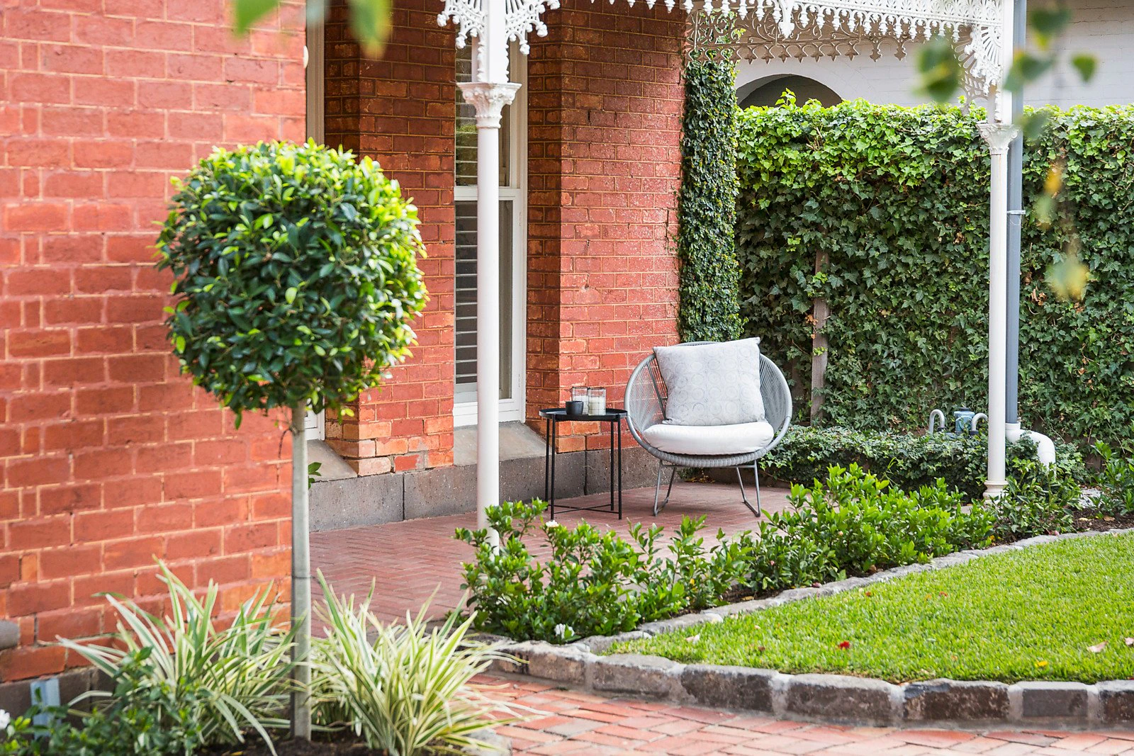 12 Royal Crescent, Armadale, VIC