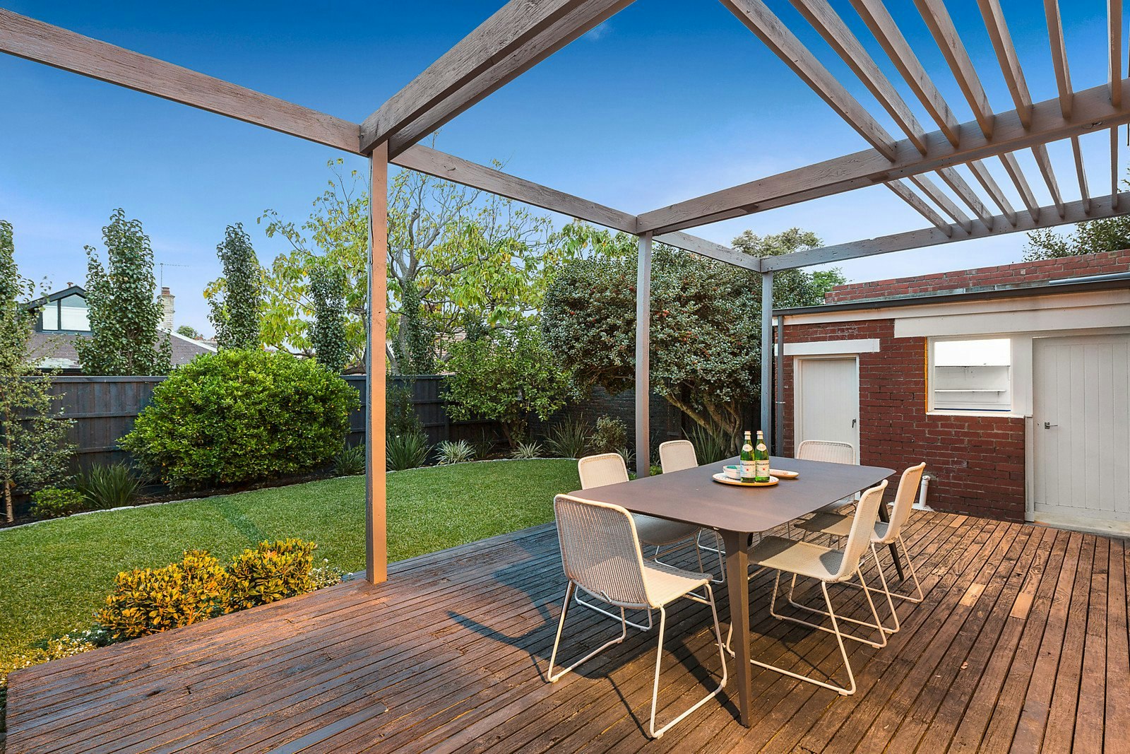 12 Royal Crescent, Armadale, VIC