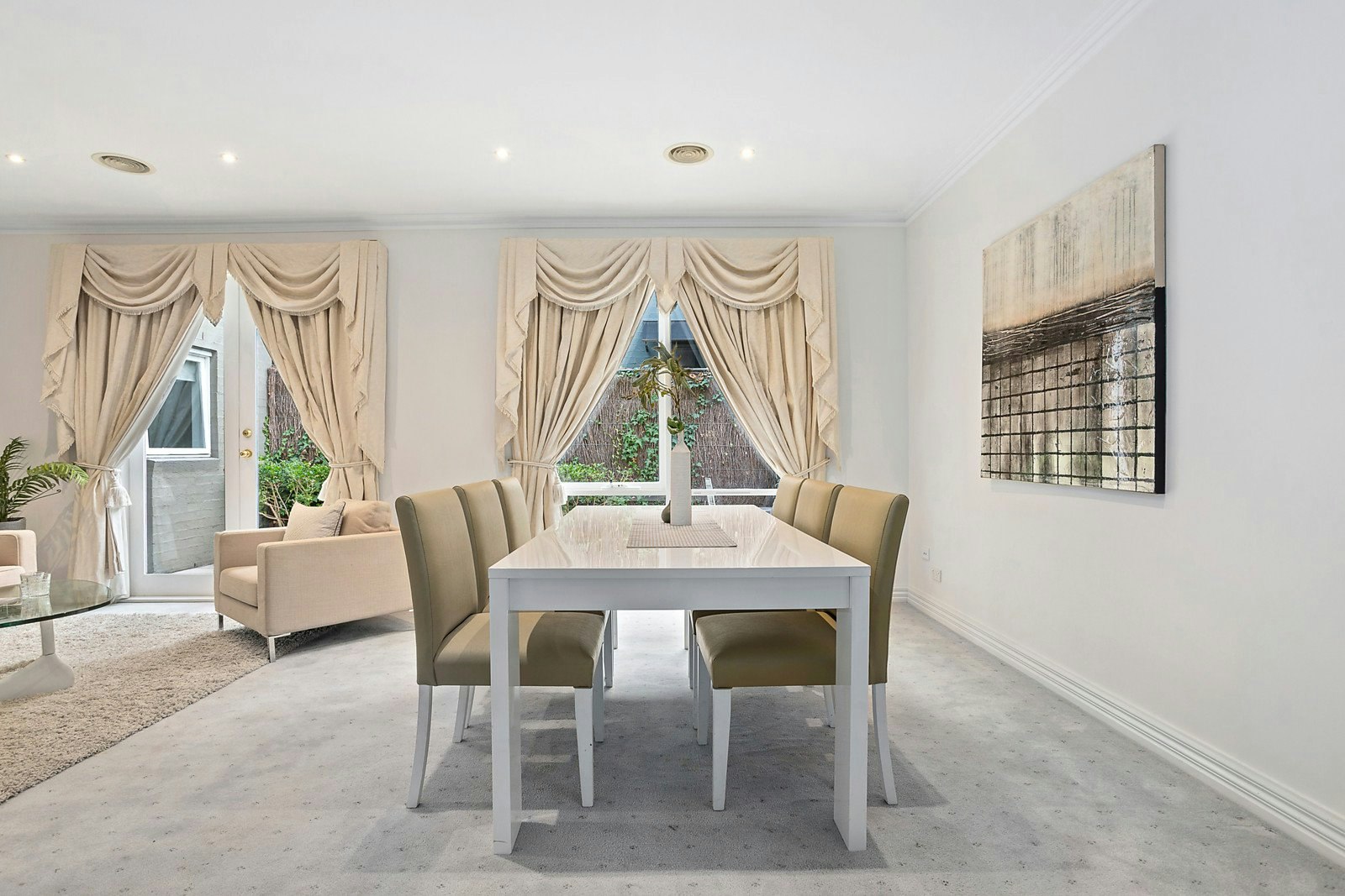 101B Windsor Crescent, Mont Albert, VIC