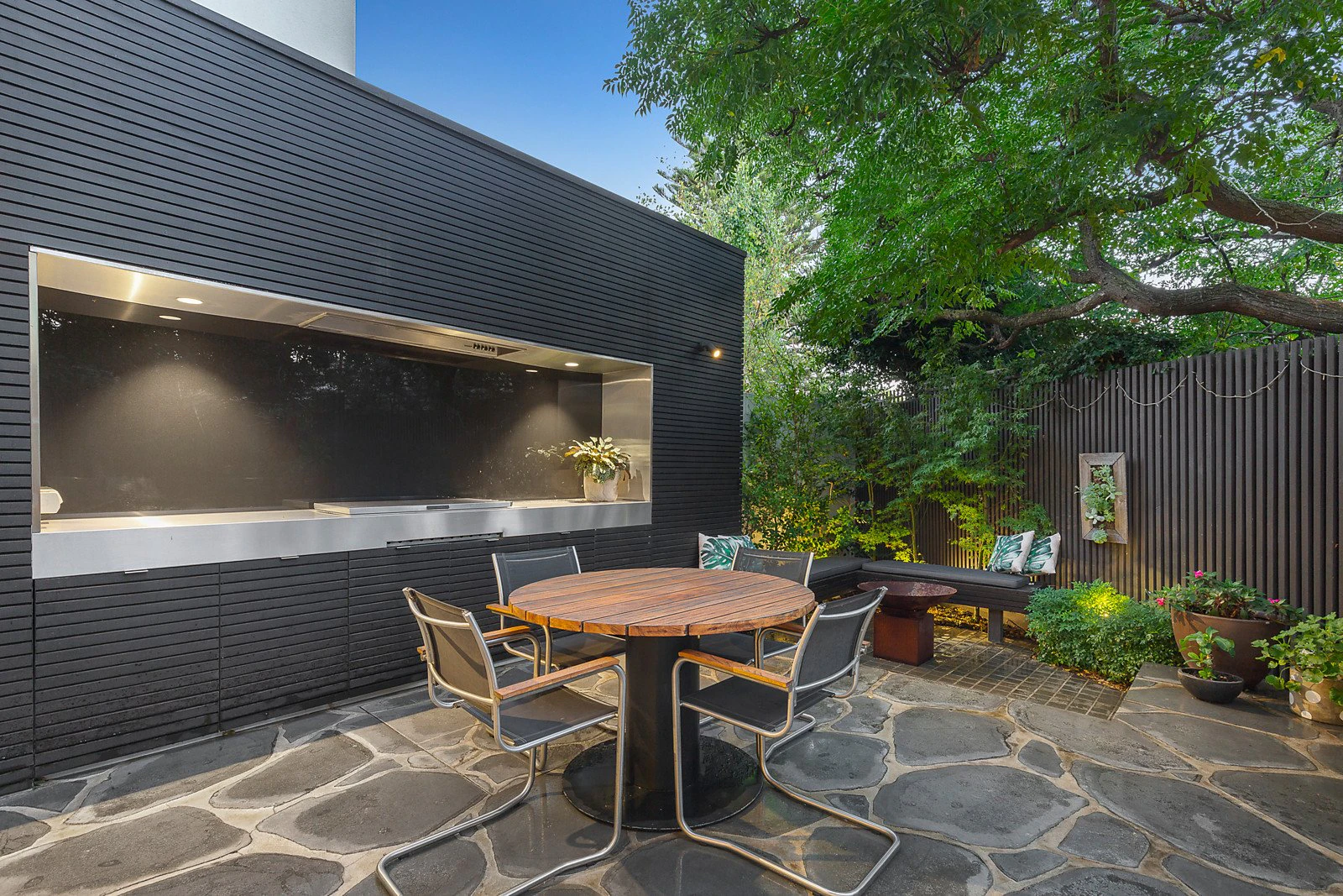 19A Lawson Street, Hampton, VIC
