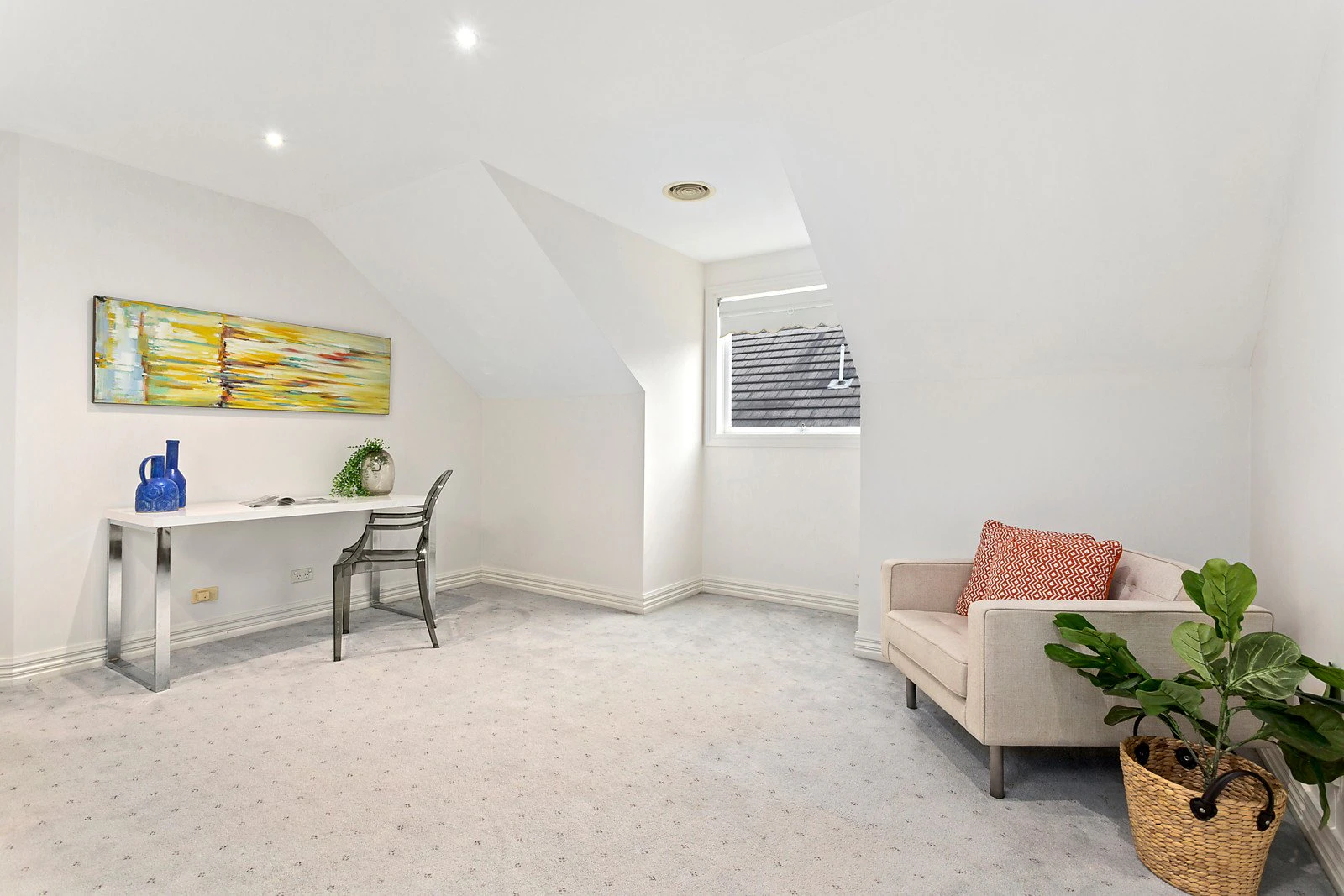 101B Windsor Crescent, Mont Albert, VIC