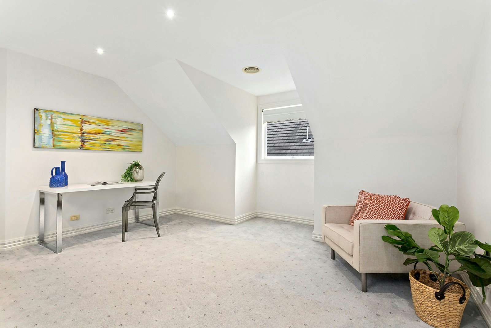 101B Windsor Crescent, Mont Albert, VIC