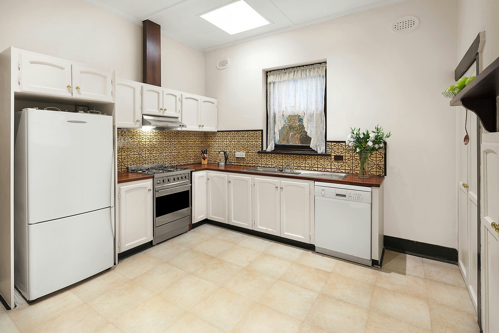 23 Albert Street, Malvern East, VIC