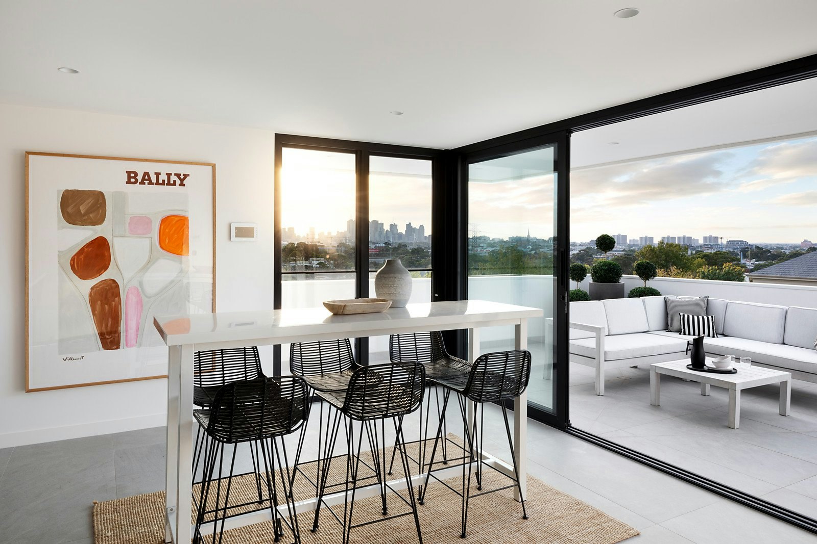 2 Chastleton Avenue, Toorak, VIC