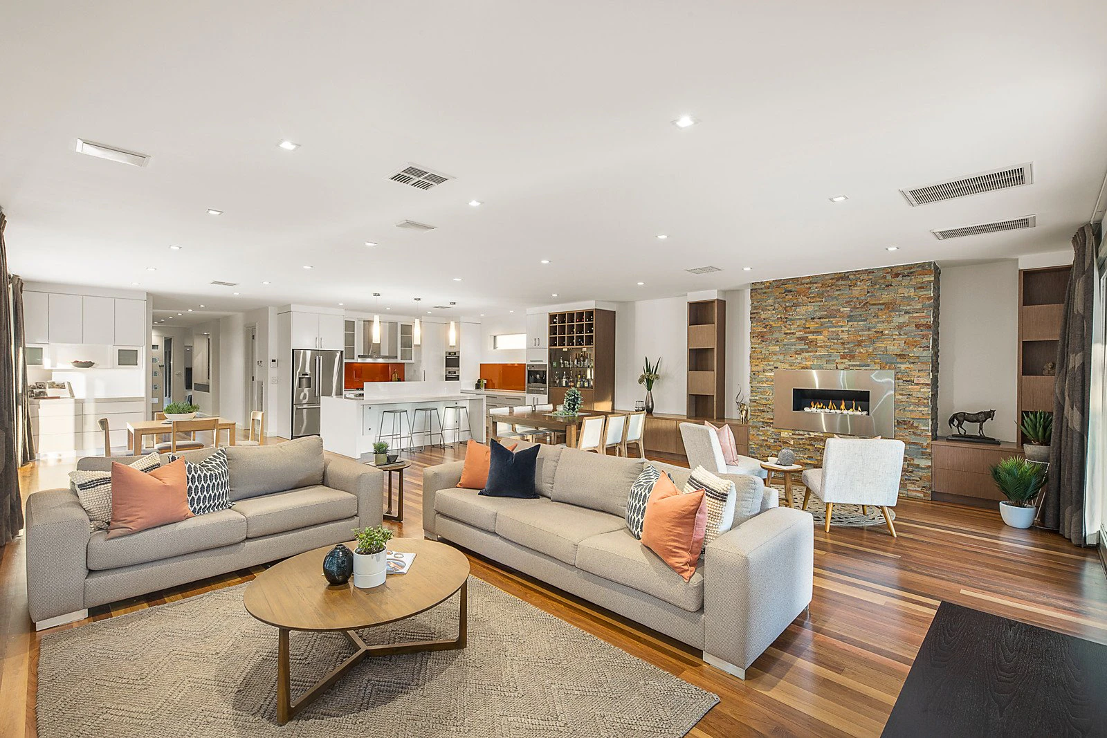 7 Chislehurst Road, Hampton, VIC