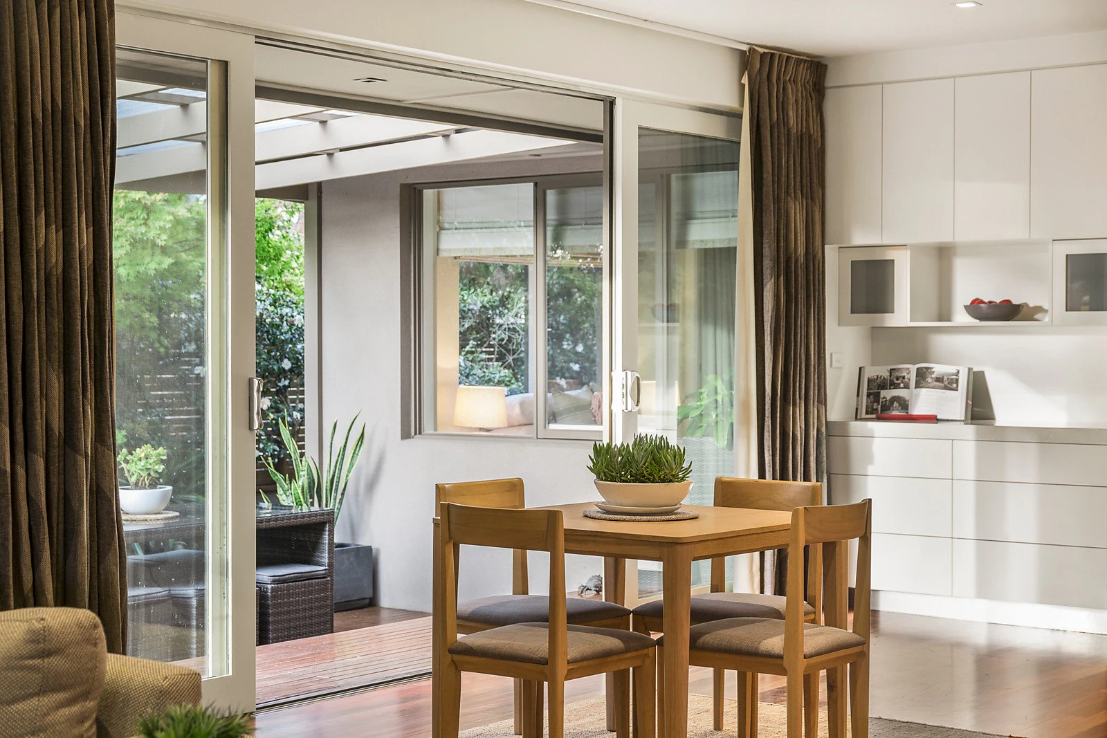 7 Chislehurst Road, Hampton, VIC