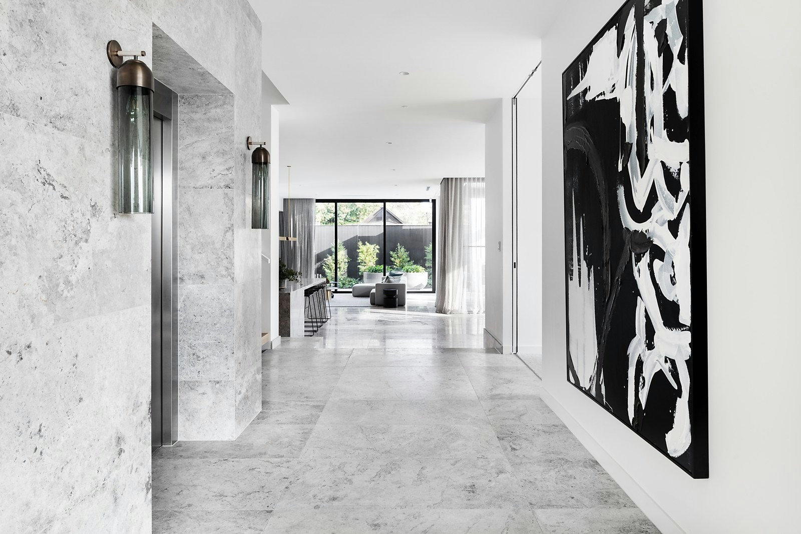 2 Chastleton Avenue, Toorak, VIC