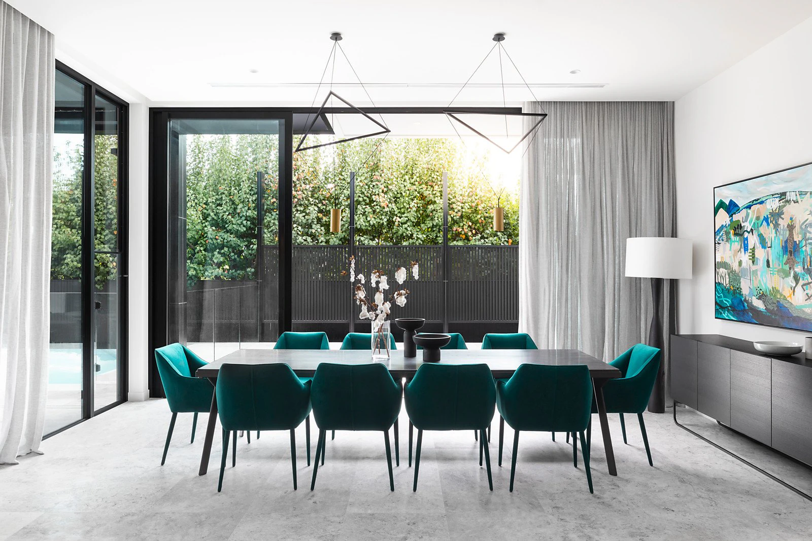 2 Chastleton Avenue, Toorak, VIC