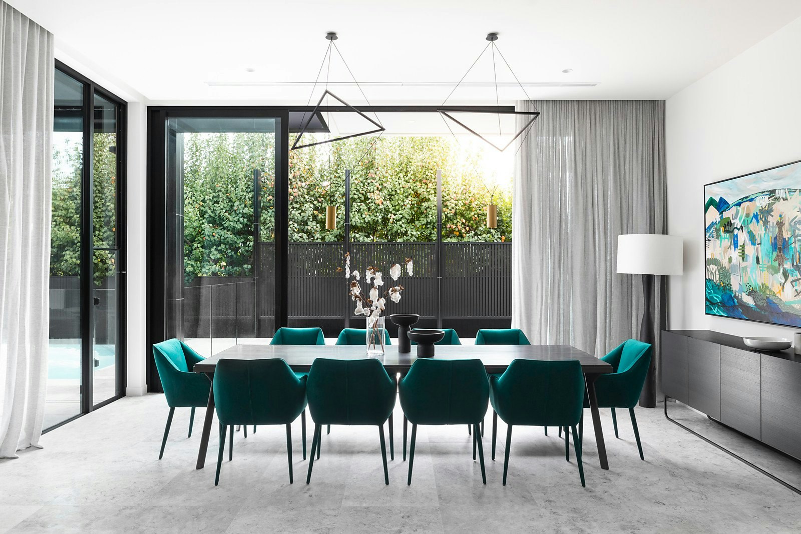 2 Chastleton Avenue, Toorak, VIC