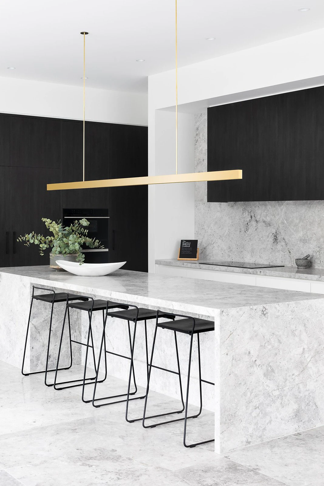 2 Chastleton Avenue, Toorak, VIC
