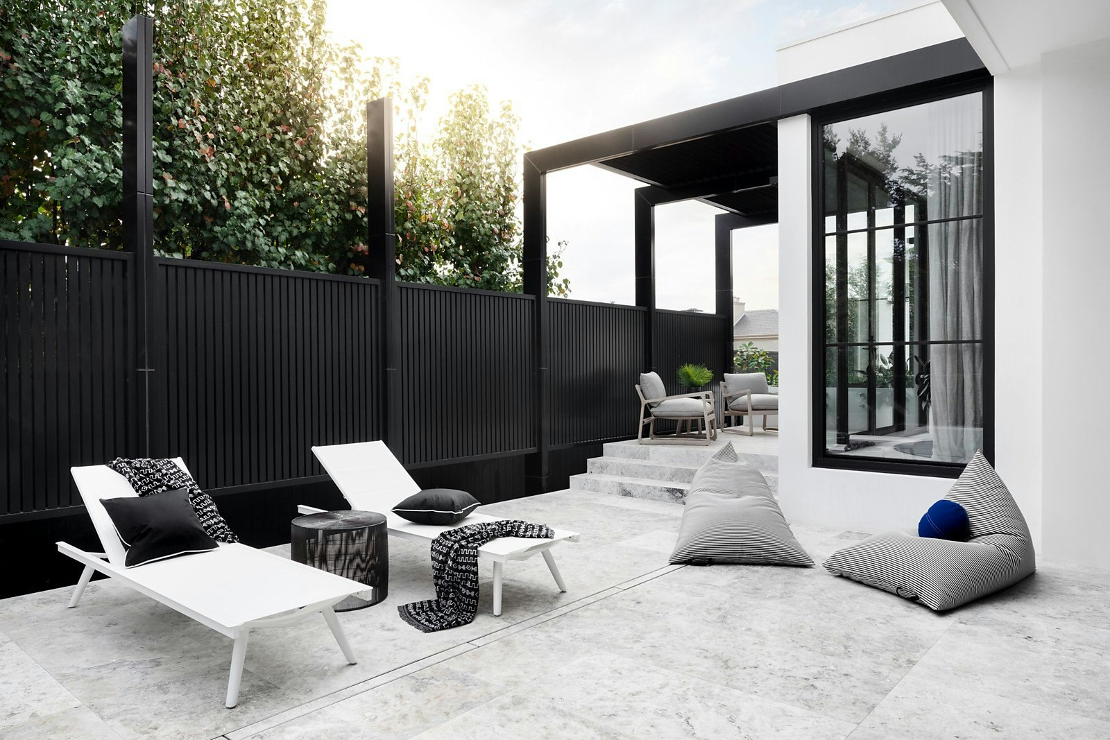 2 Chastleton Avenue, Toorak, VIC