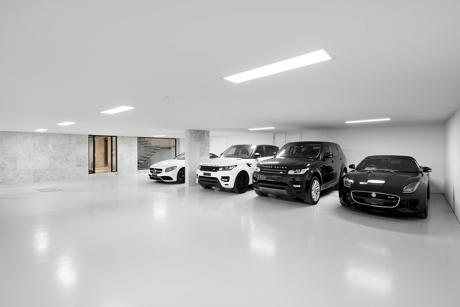 2 Chastleton Avenue, Toorak, VIC