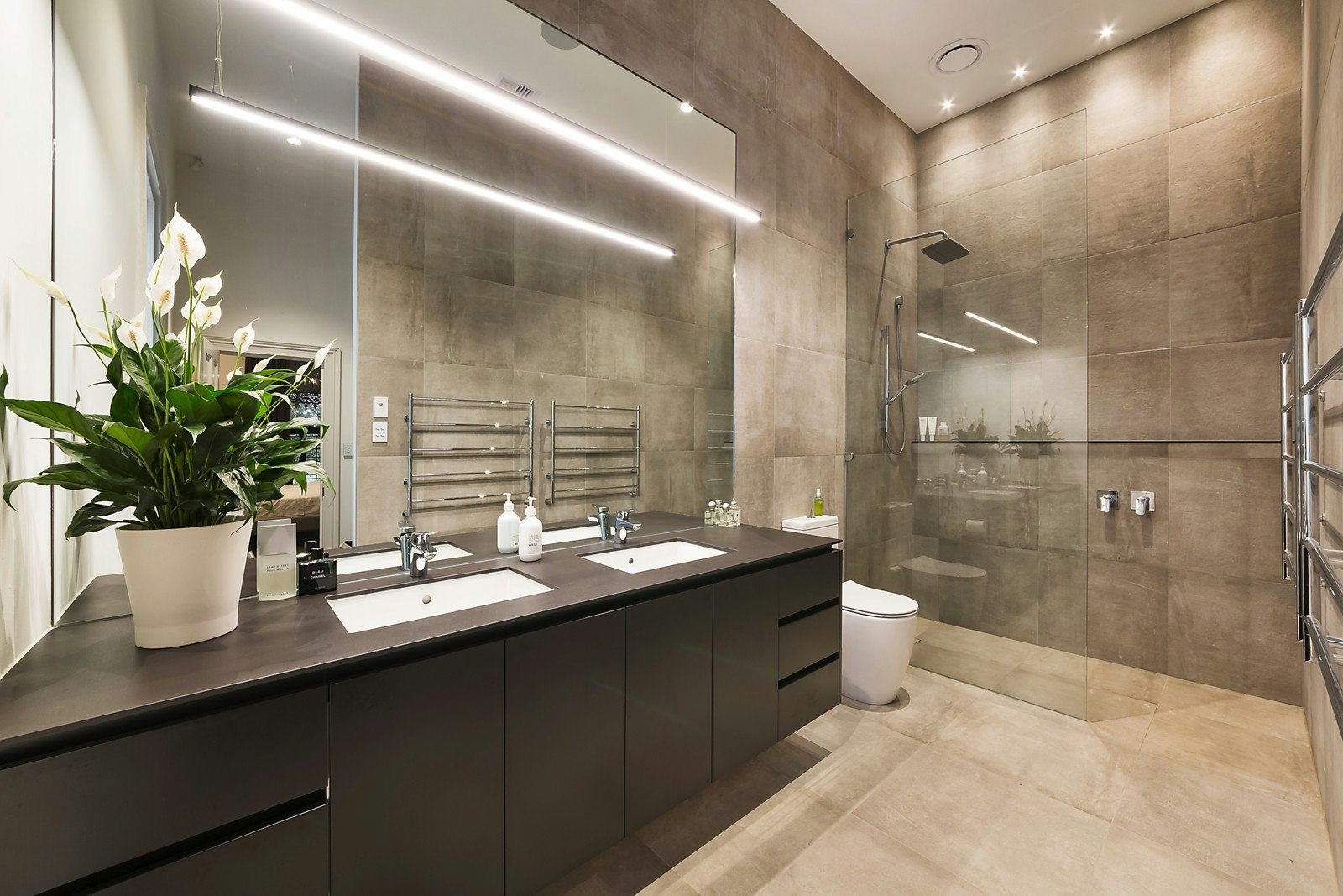 27 Beaconsfield Road, Hawthorn East, VIC