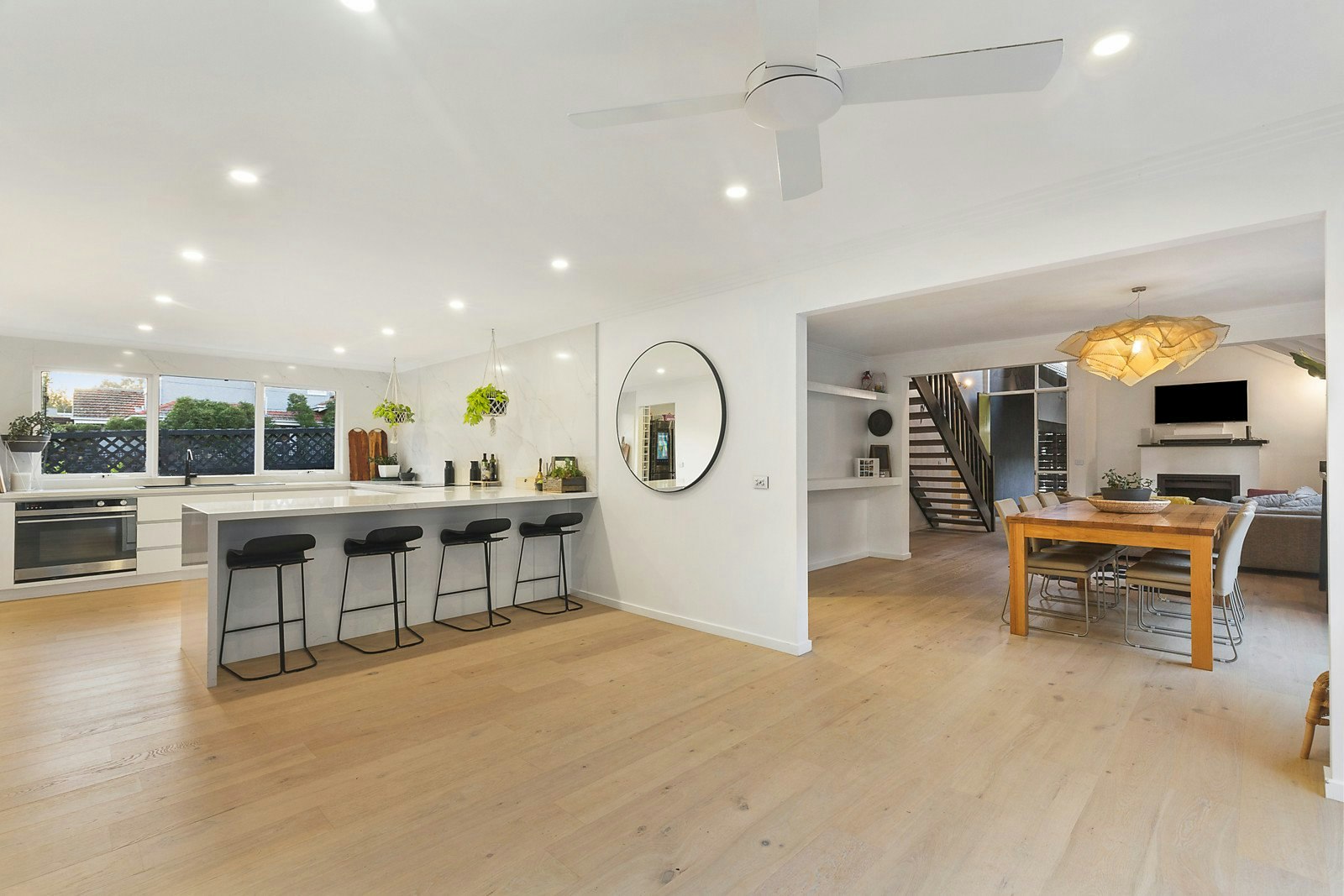 18 Pine Avenue, Camberwell, VIC