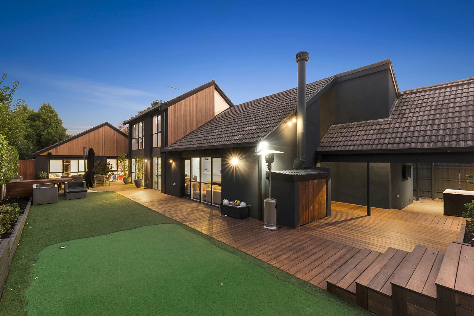 18 Pine Avenue, Camberwell, VIC