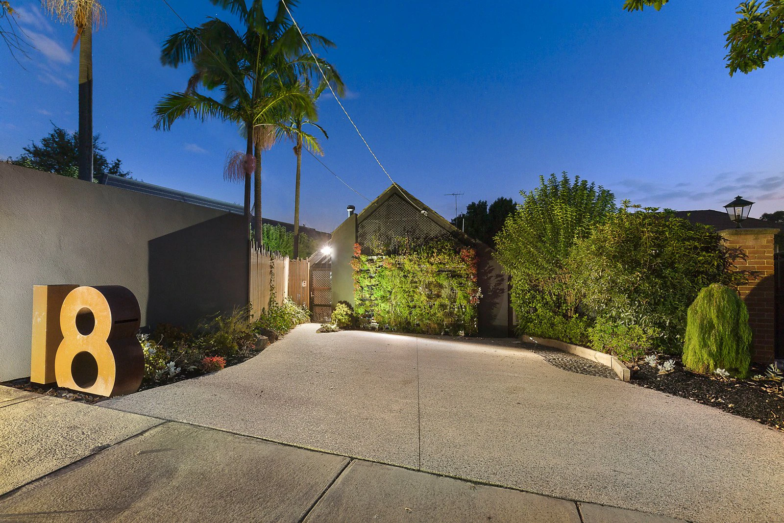 18 Pine Avenue, Camberwell, VIC