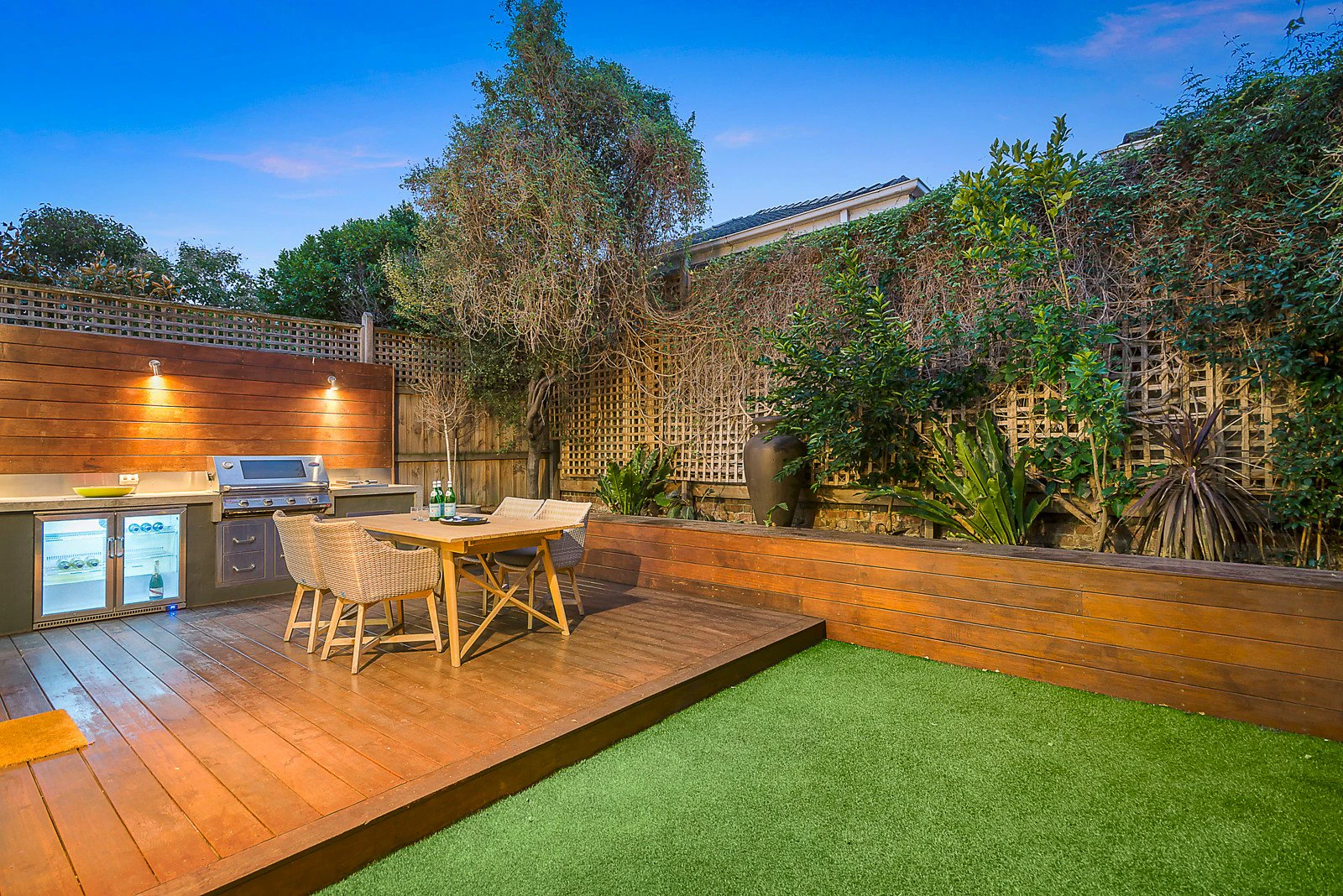 14 Arthur Street, Caulfield North, VIC