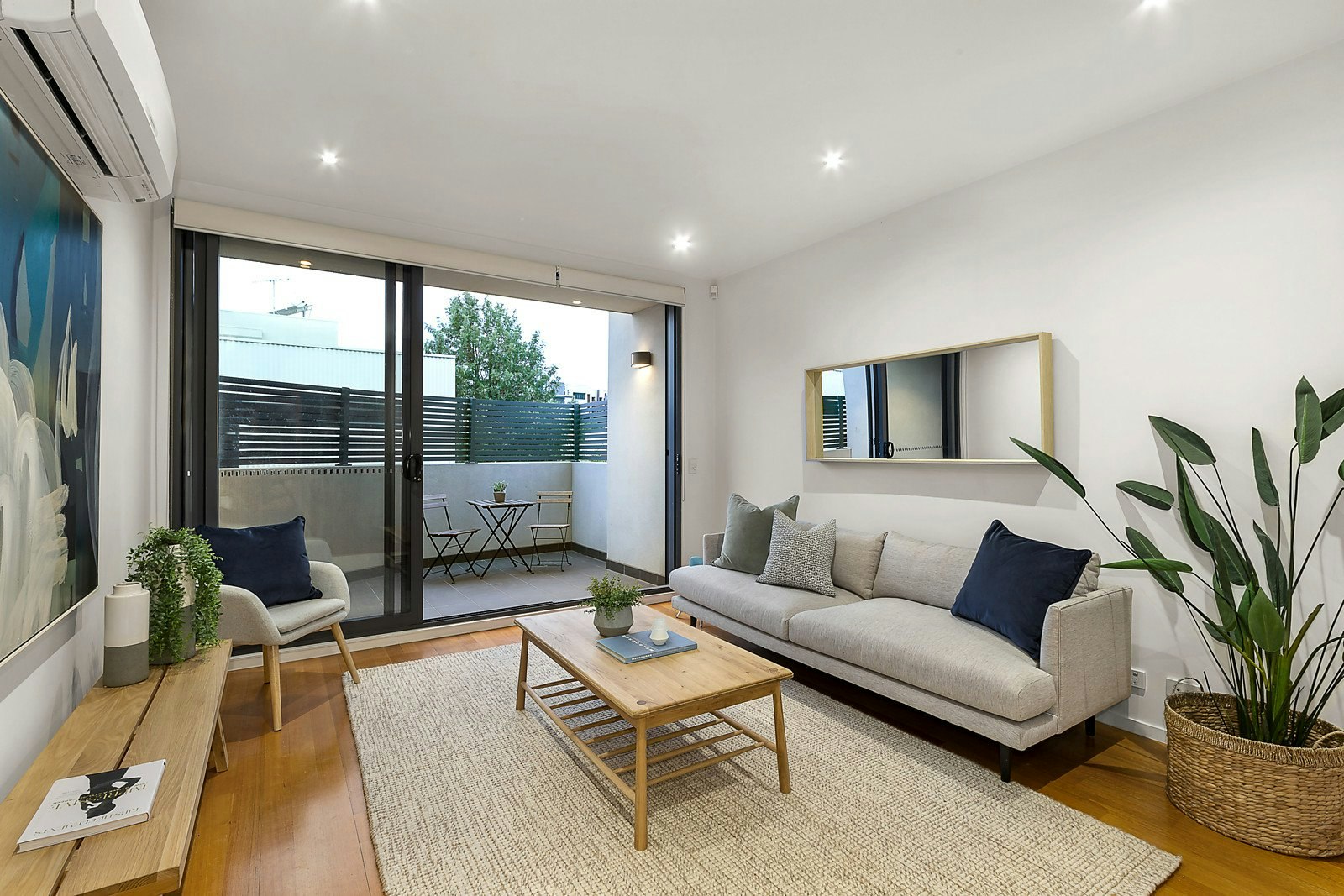 2/103A Stokes Street, Port Melbourne, VIC