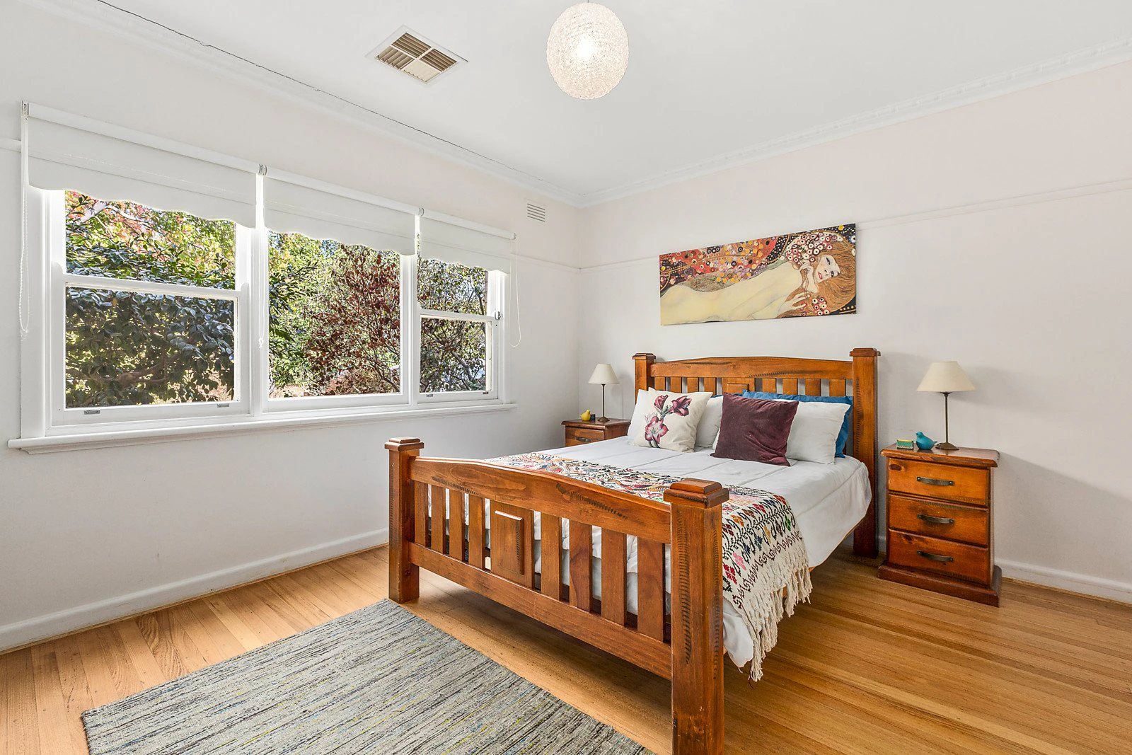 128 Ashburn Grove, Ashburton, VIC