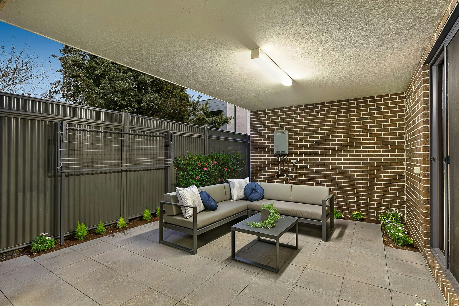 2/103A Stokes Street, Port Melbourne, VIC