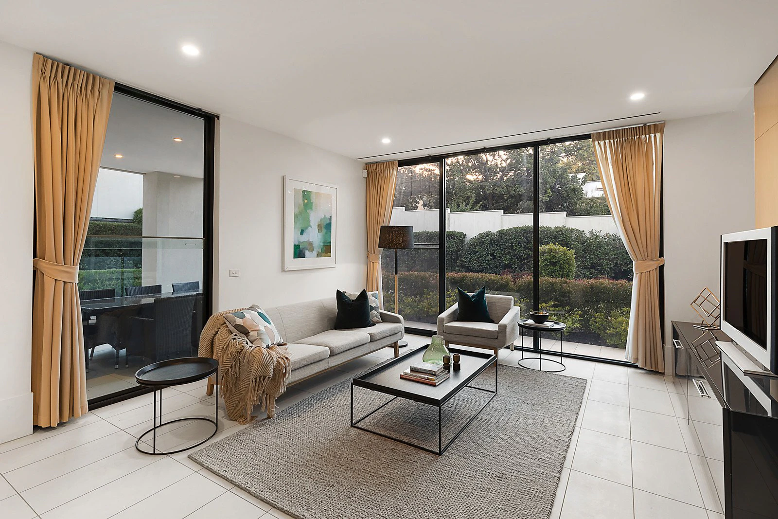 11 Holly Lane, Kew, VIC