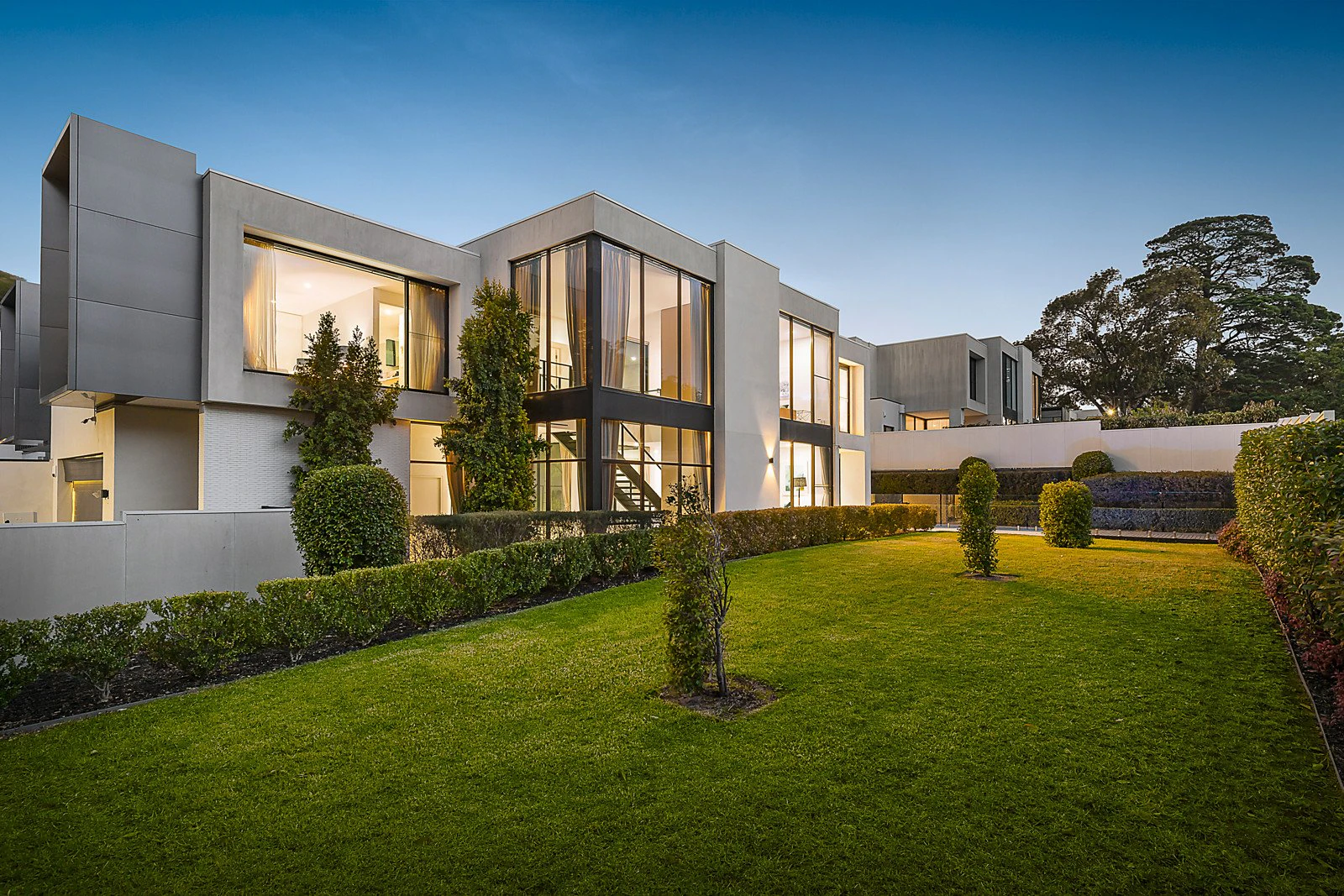 11 Holly Lane, Kew, VIC
