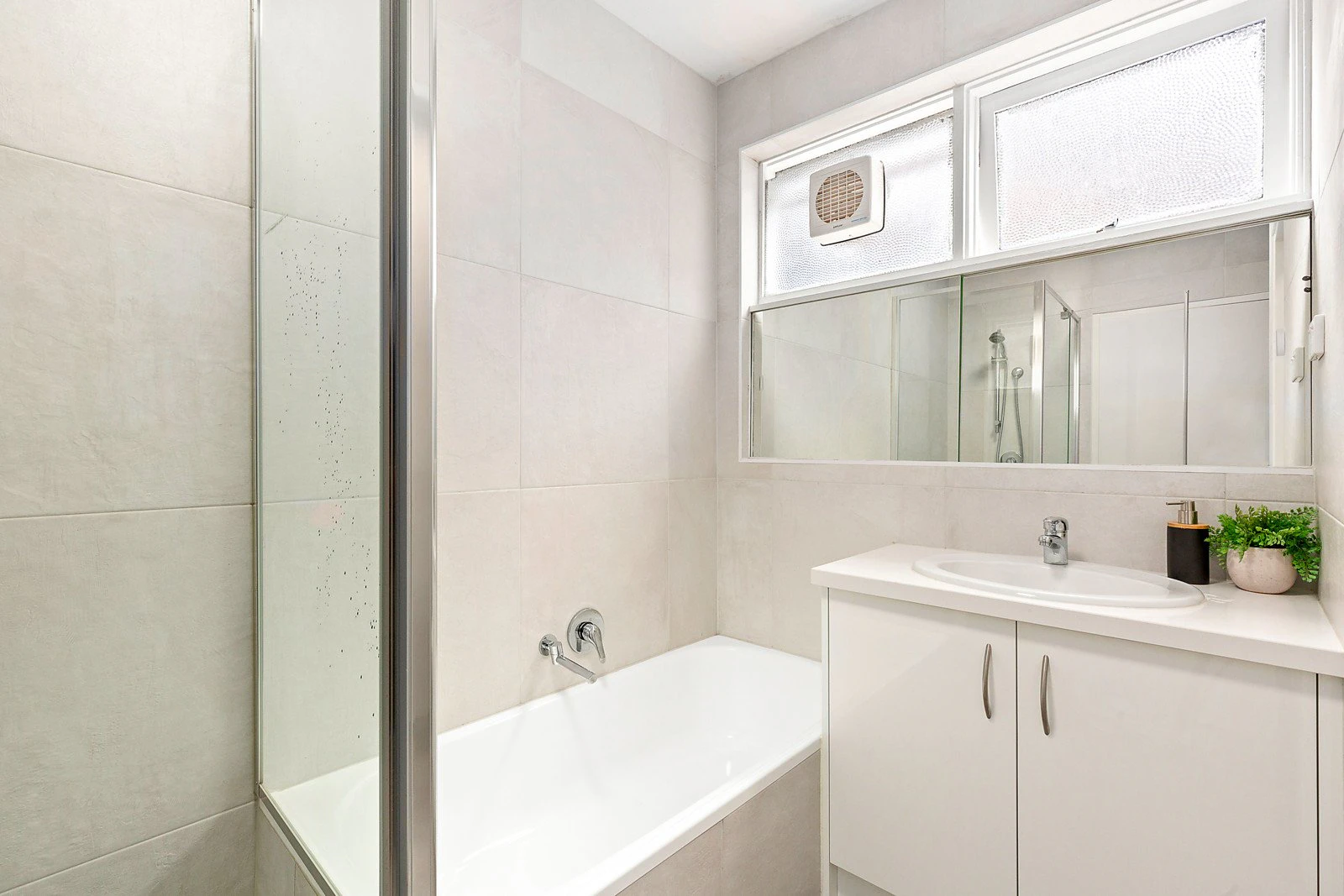 2/18-20 St Georges Road, Armadale, VIC