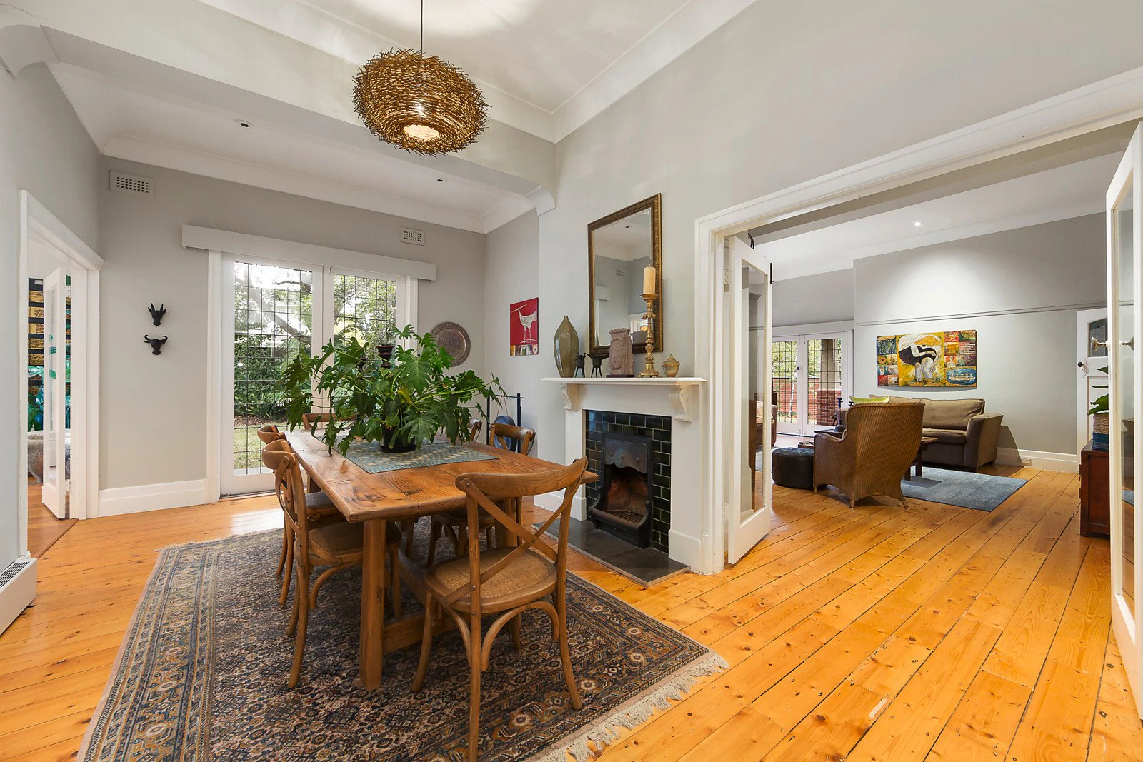 23 Rubens Grove, Canterbury, VIC