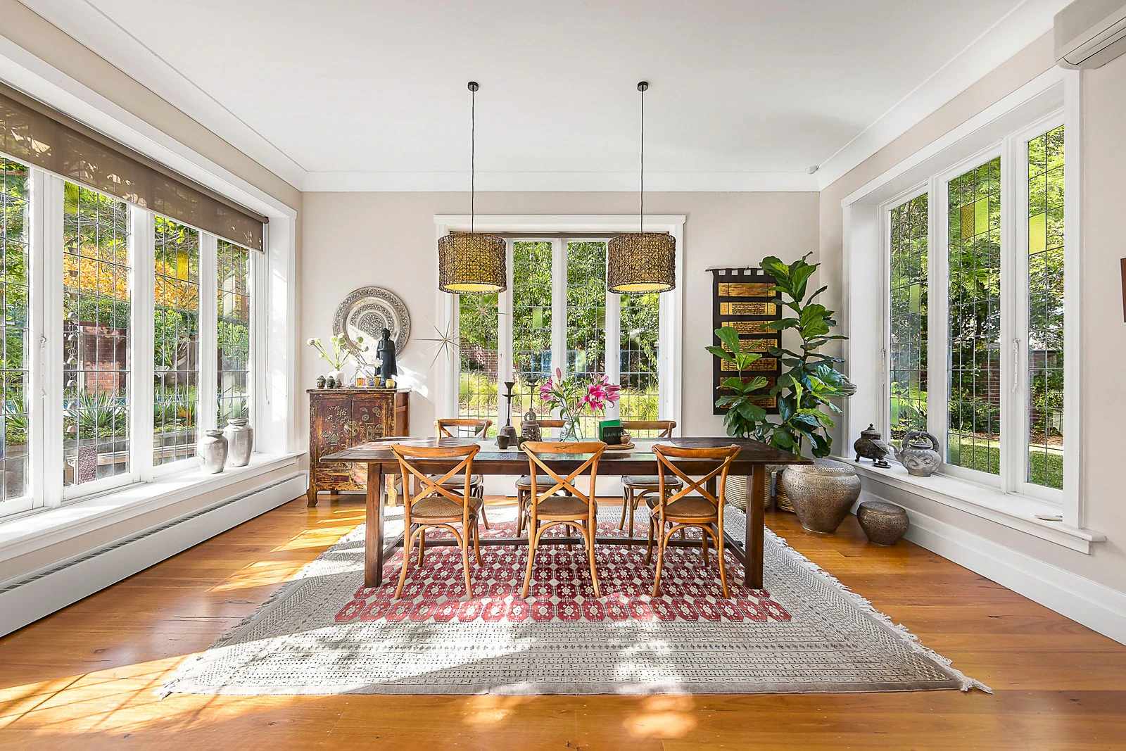 23 Rubens Grove, Canterbury, VIC