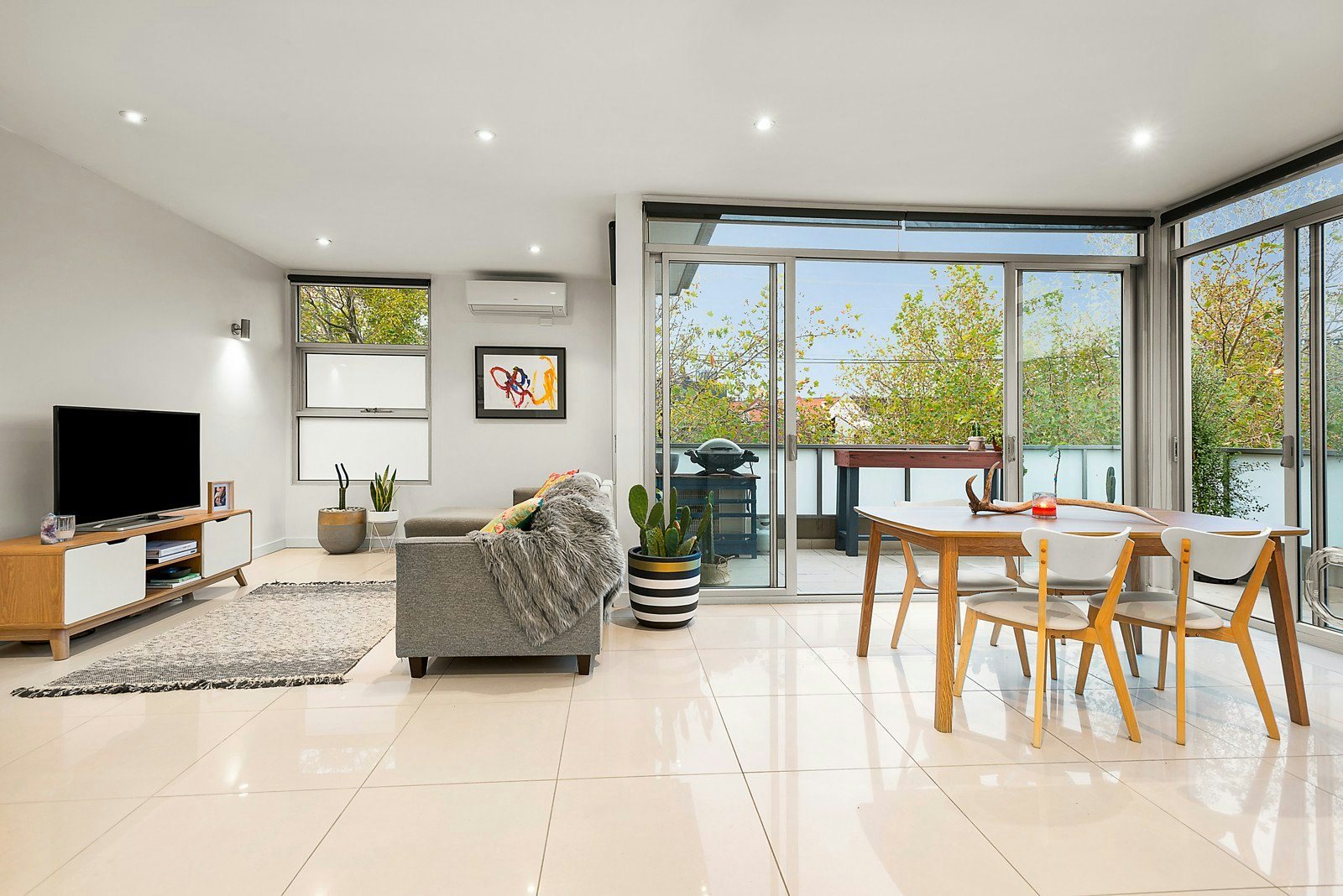 9/16-18 Dene Avenue, Malvern East, VIC