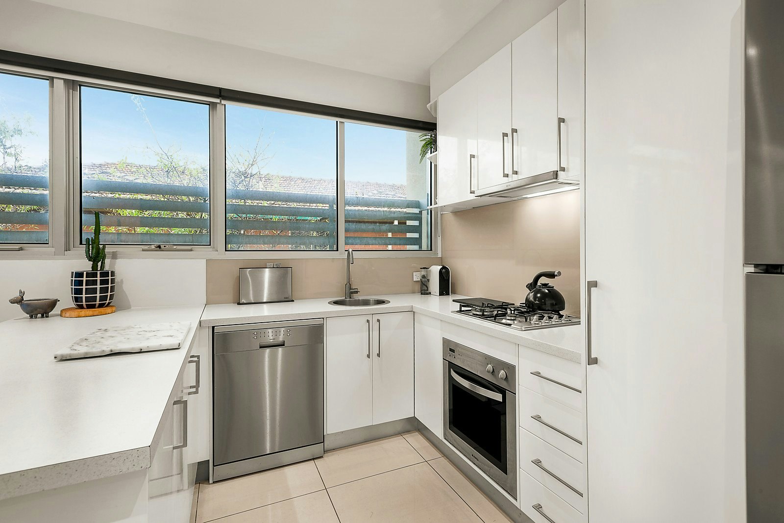 9/16-18 Dene Avenue, Malvern East, VIC