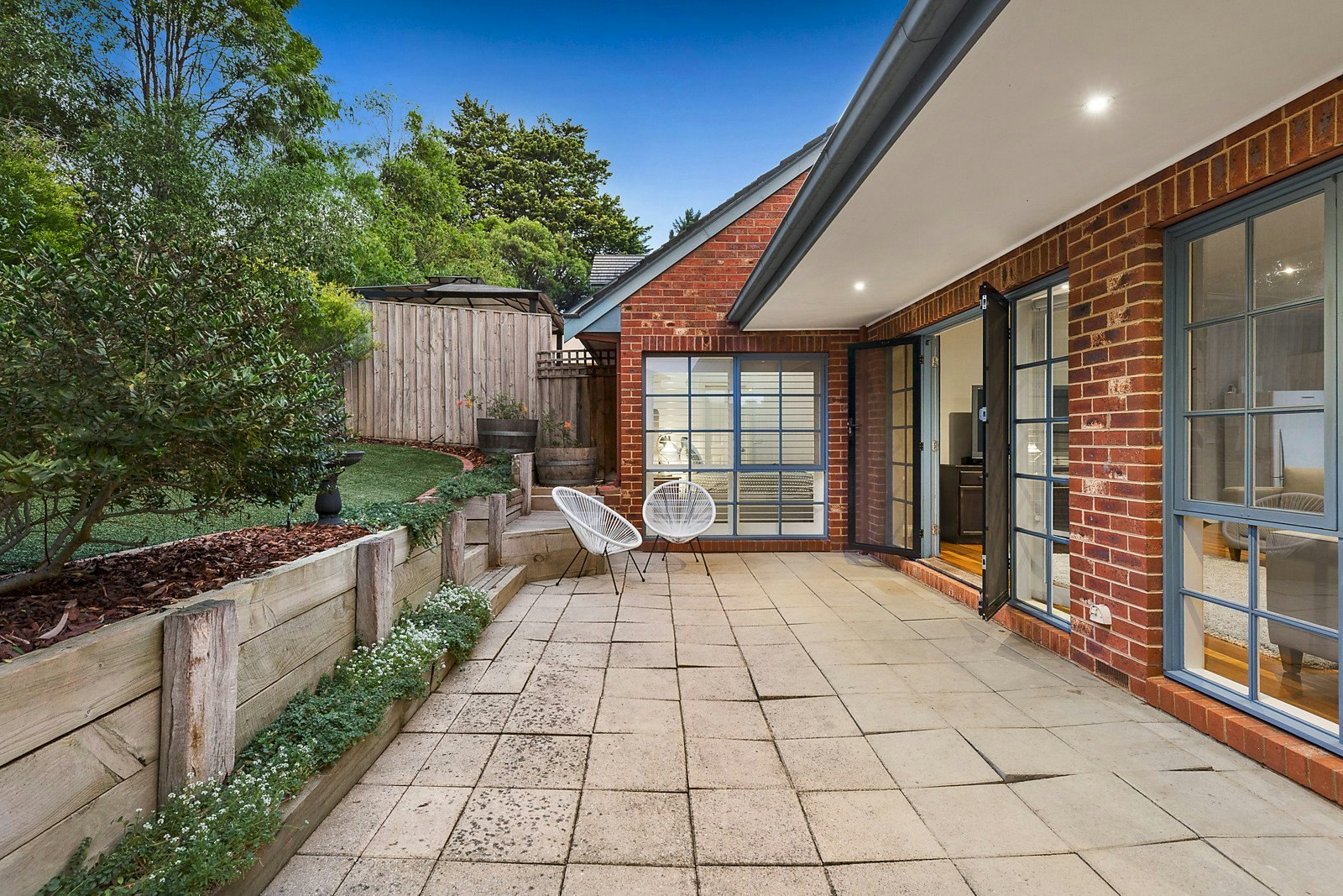 2/5-7 Caravan Street, Balwyn, VIC